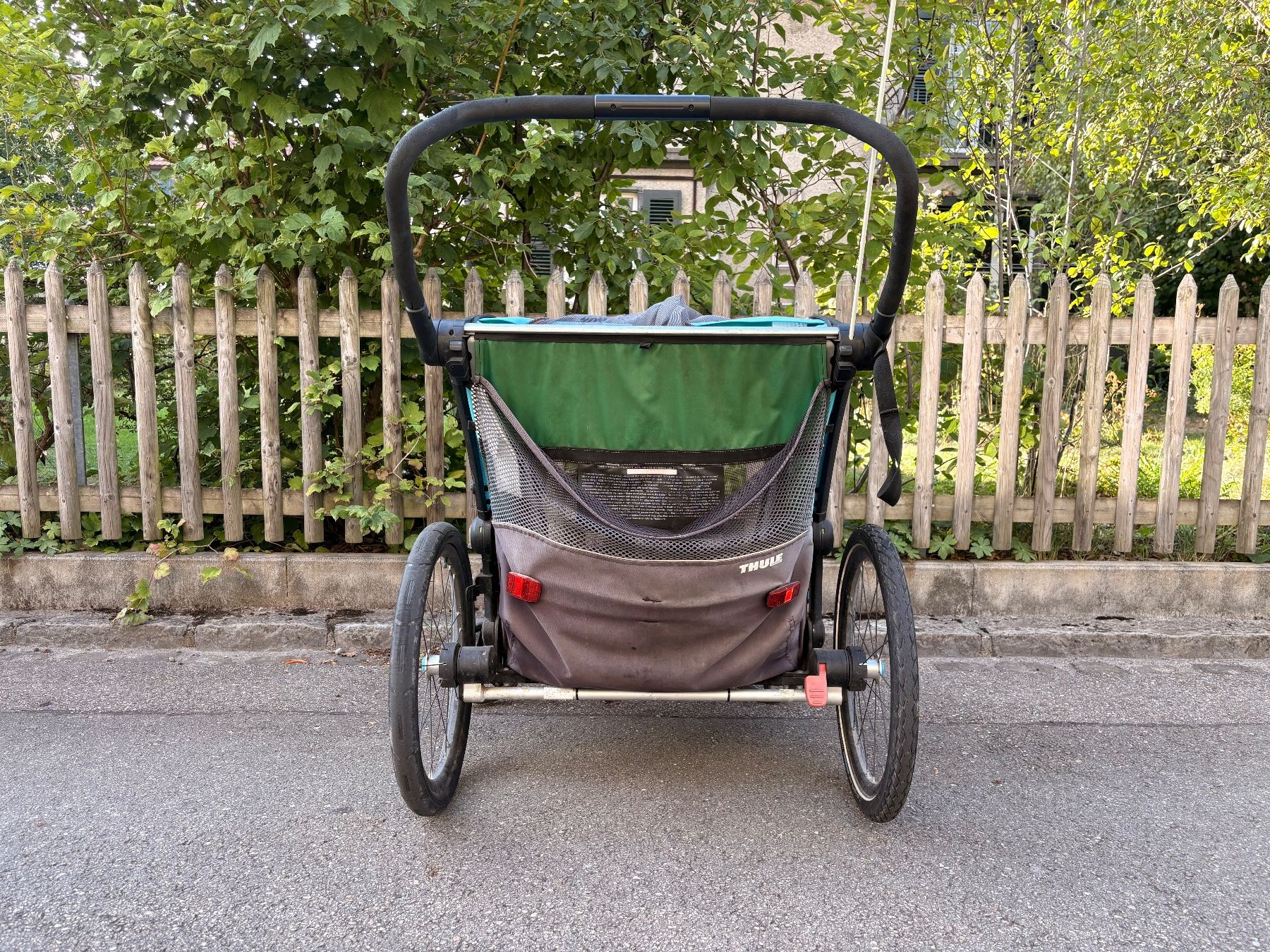 Thule Anhänger: Thule Chariot Lite 2 inkl. Kupplung und Achse – Gebraucht aus Bern von TSB01 3