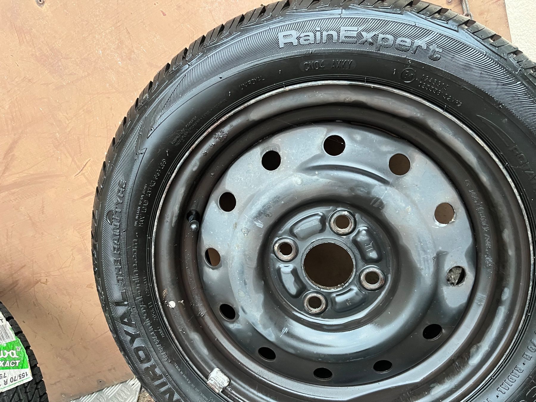 Uniroyal Pneumatici & Ruote complete: Felge mit Pneu – Usato da bretzwil venduto da nightflasher 4