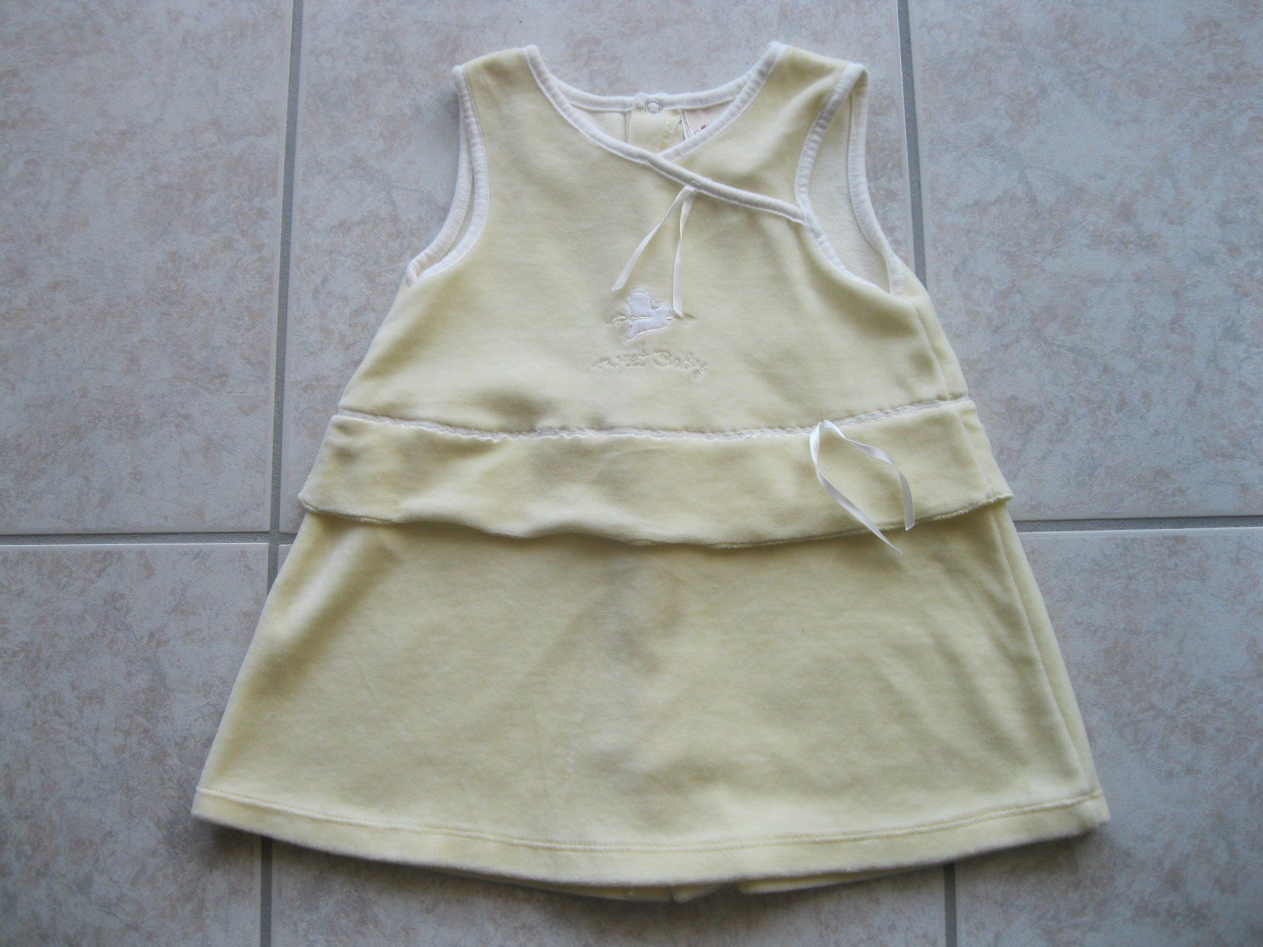 Vestiti & Gonne: 2 robes taille 74 – Usato da vouvry venduto da -tivoli- 2