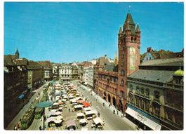 AK Basel Marktplatz mit Rathaus
