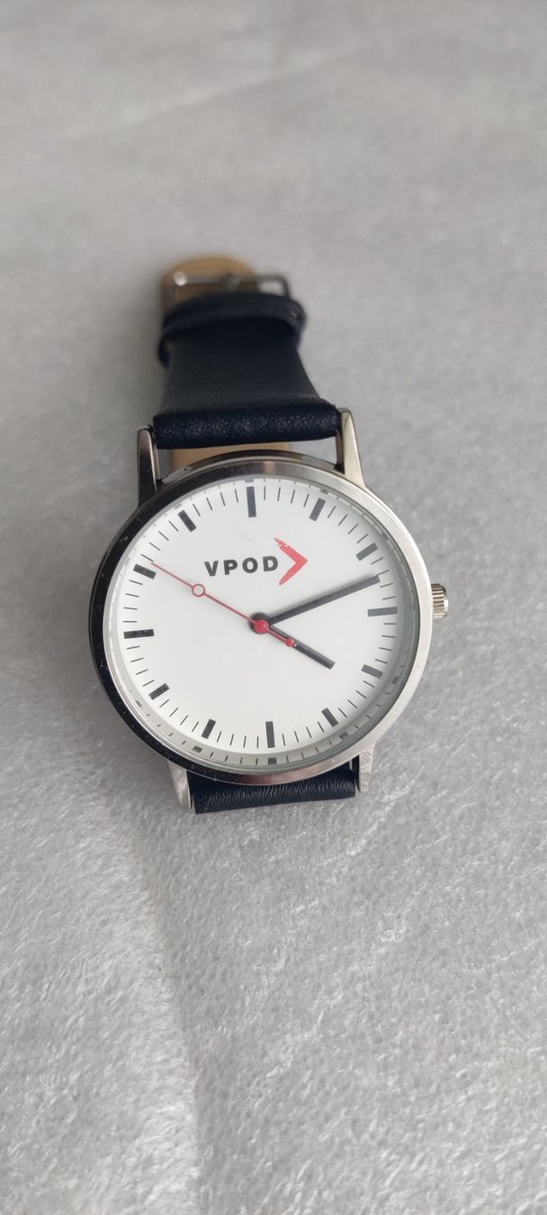 Uhren: Neue VPOD Edelstahl Armbanduhr – Neu und originalverpackt aus Zürich von sendbad