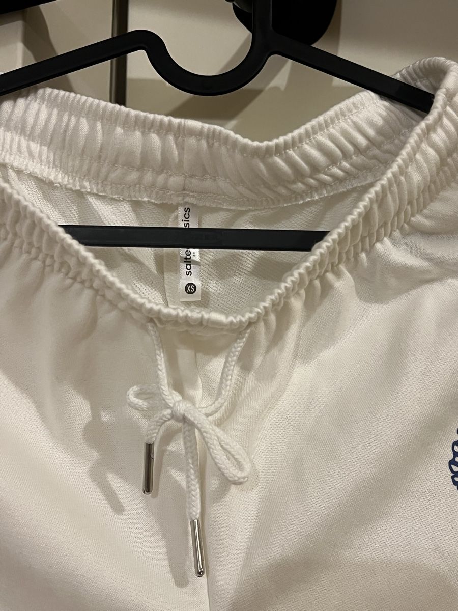 Pantalons: Shorts – Neuf (Voir description) à Zürich par sha_207 1