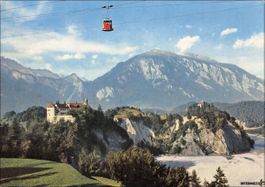Feldis GR // Seilbahn Rhäzuns – Feldis Schloss