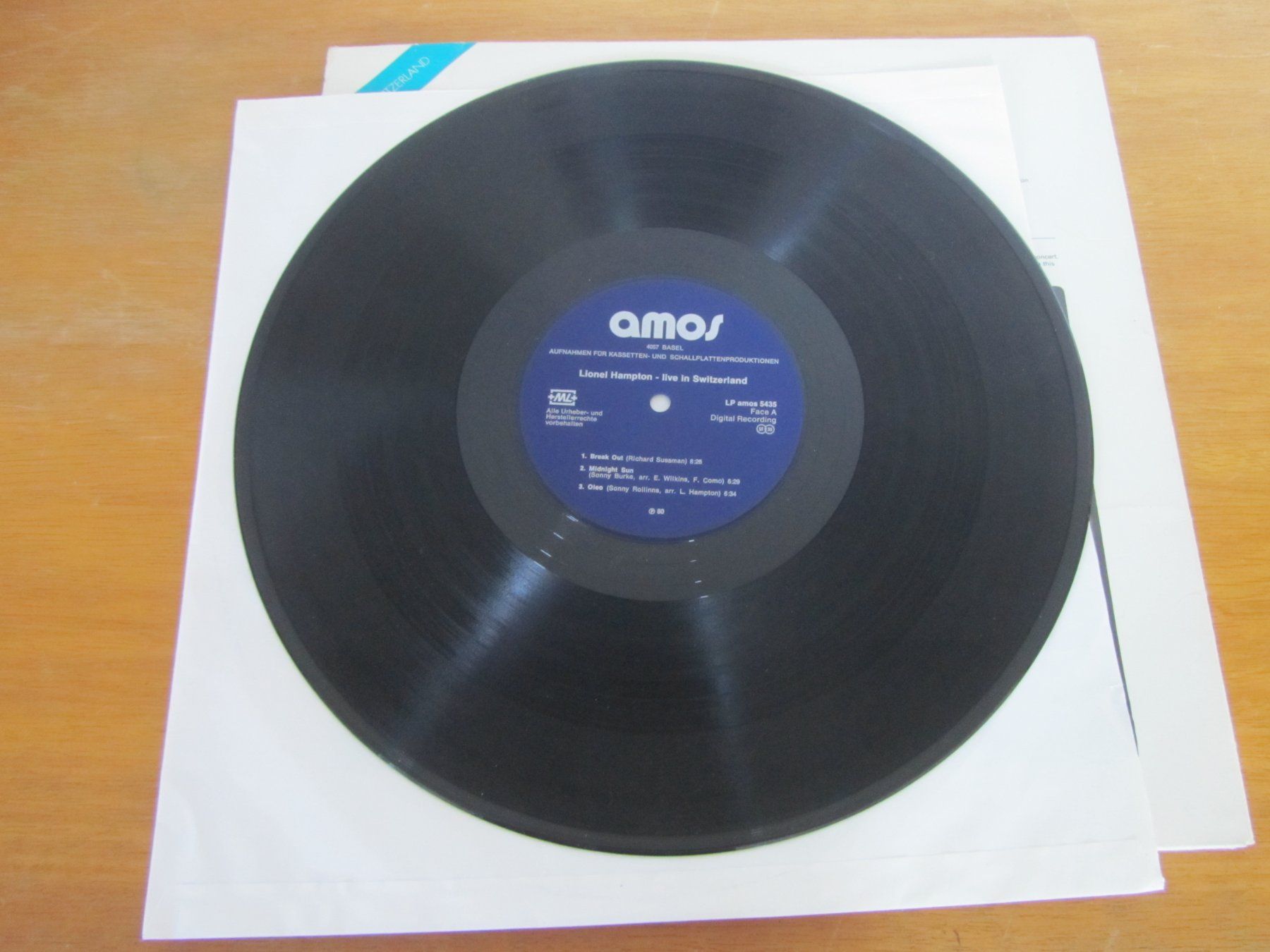 Dischi in vinile: LIONEL HAMPTON:  Live in Swtzerland – Usato da Seengen venduto da mikelele 4