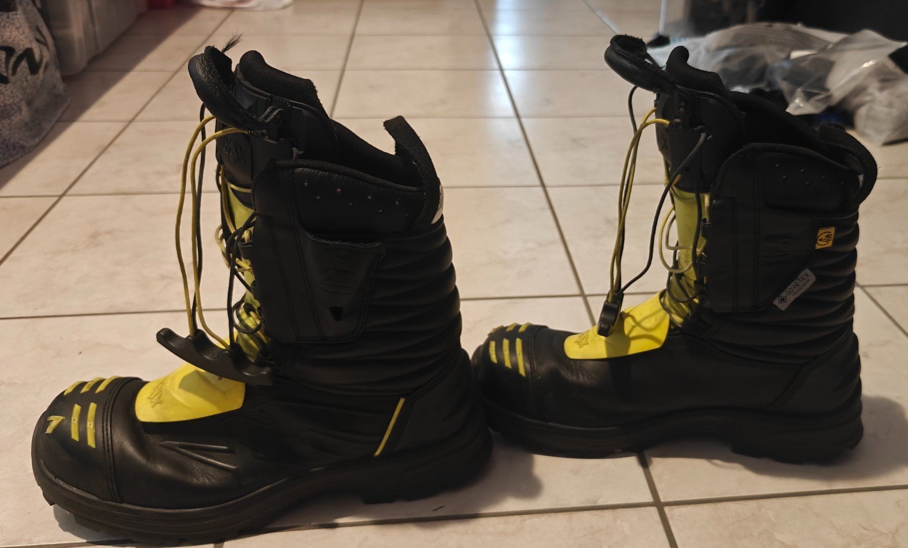 Haix Scarpe da uomo: Haix Fire Eagle 2.0 Feuerwehr Stiefel – Usato da Oberurnen venduto da simgug 2