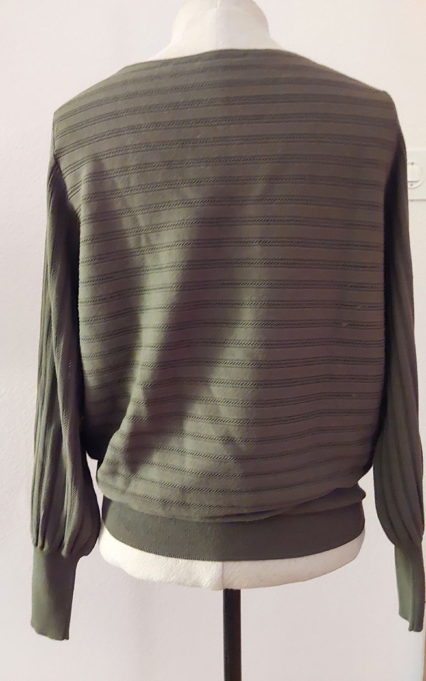Maglioni & Felpe: Pullover zero oliv 44 Viskose – Nuovo (secondo la descrizione) da Köniz venduto da scopello12 3