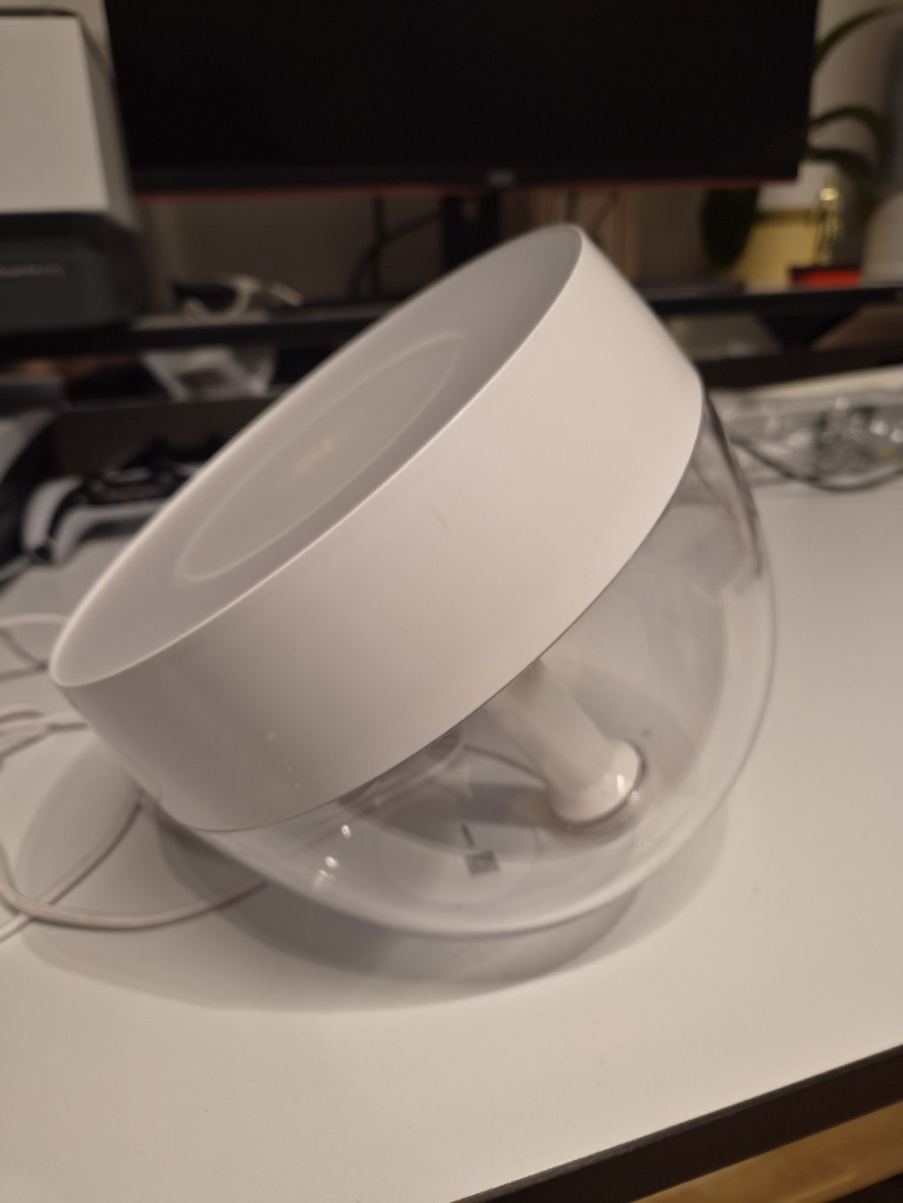 Philips Lampade: Philips Hue Iris Leuchte weiss gebraucht – Usato da Zürich venduto da supermanfred4955 1