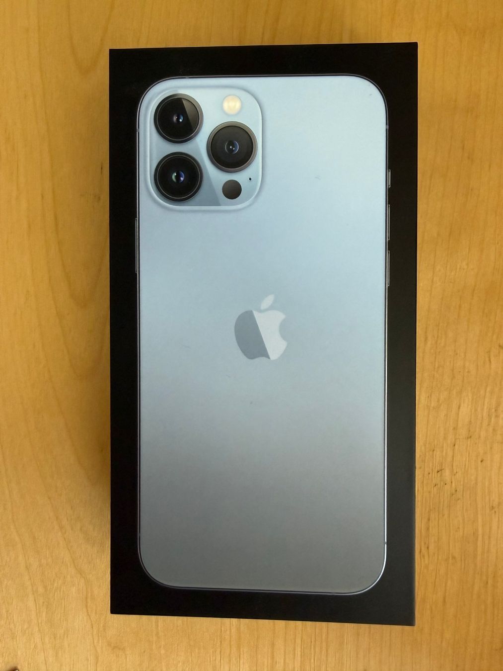 Apple Telefoni cellulari / Smartphones: iPhone 13 Pro Max 512GB Sierra Blue – Usato da Künten venduto da Morepower