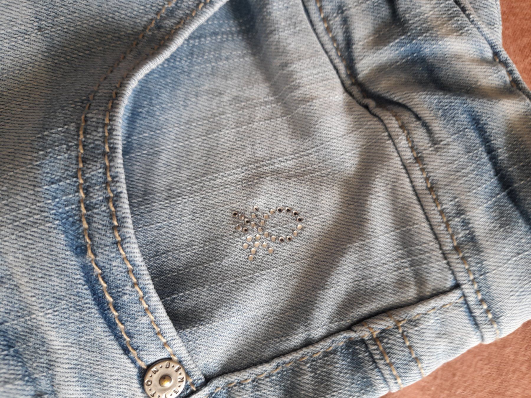 Benetton Pantaloni: Benetton Jeans Kinder XL – Usato da Gwatt (Thun) venduto da B.D.999 4