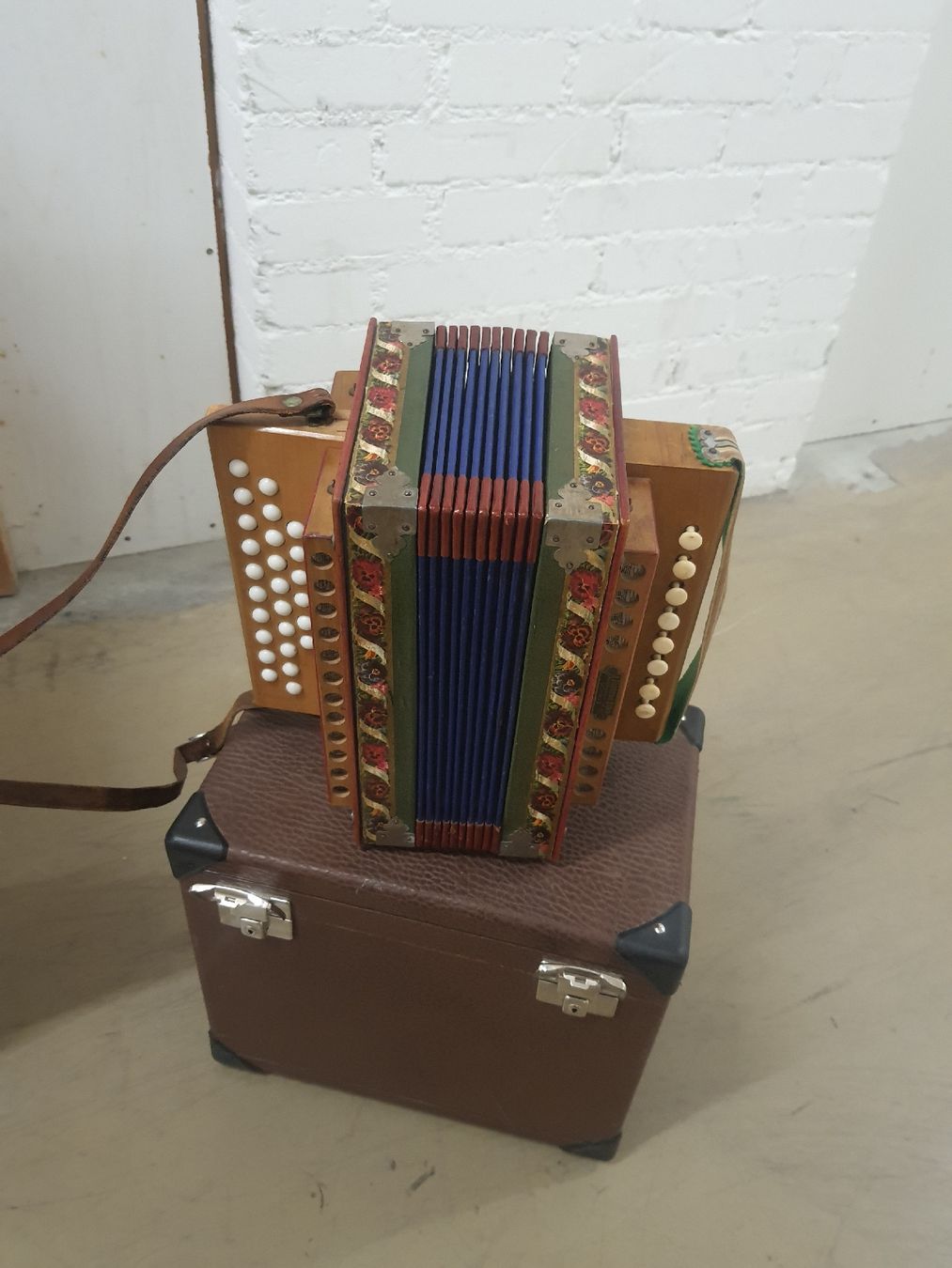 Eichhorn Instruments de musique: Eichhorn orgeli  – D'occasion à Pont-de-la-Morge par Mirabelle0 1