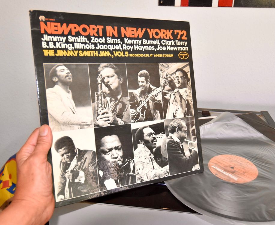 newport in new york 72 lp