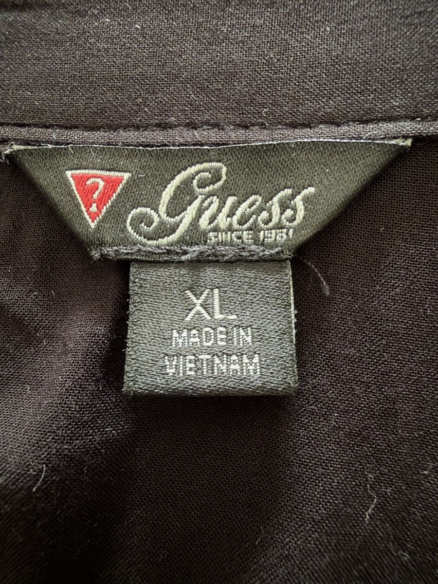 Guess Blusen: Guess Bluse schwarz Grösse XL Kurzarmbluse kurzarm  – Gebraucht aus Glattpark(Opfikon) von neu_z6sm 6