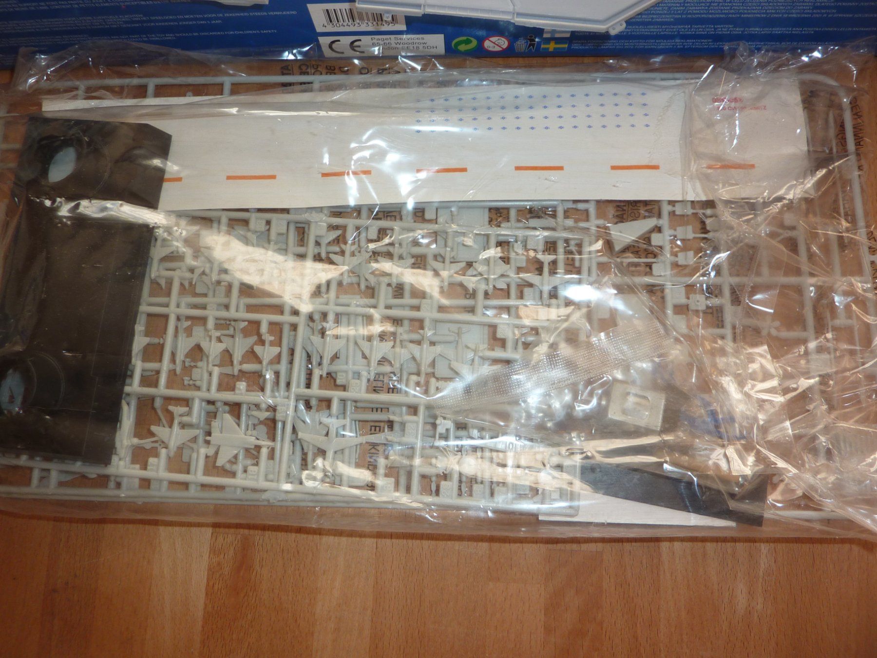 Modellbausätze & Standmodelle: NIMITZ – Neu und originalverpackt aus Balsthal von bouteliee 1