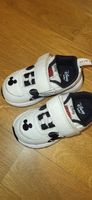 Chaussures bébé Disney Mickey Mouse taille 19 comme neuf!