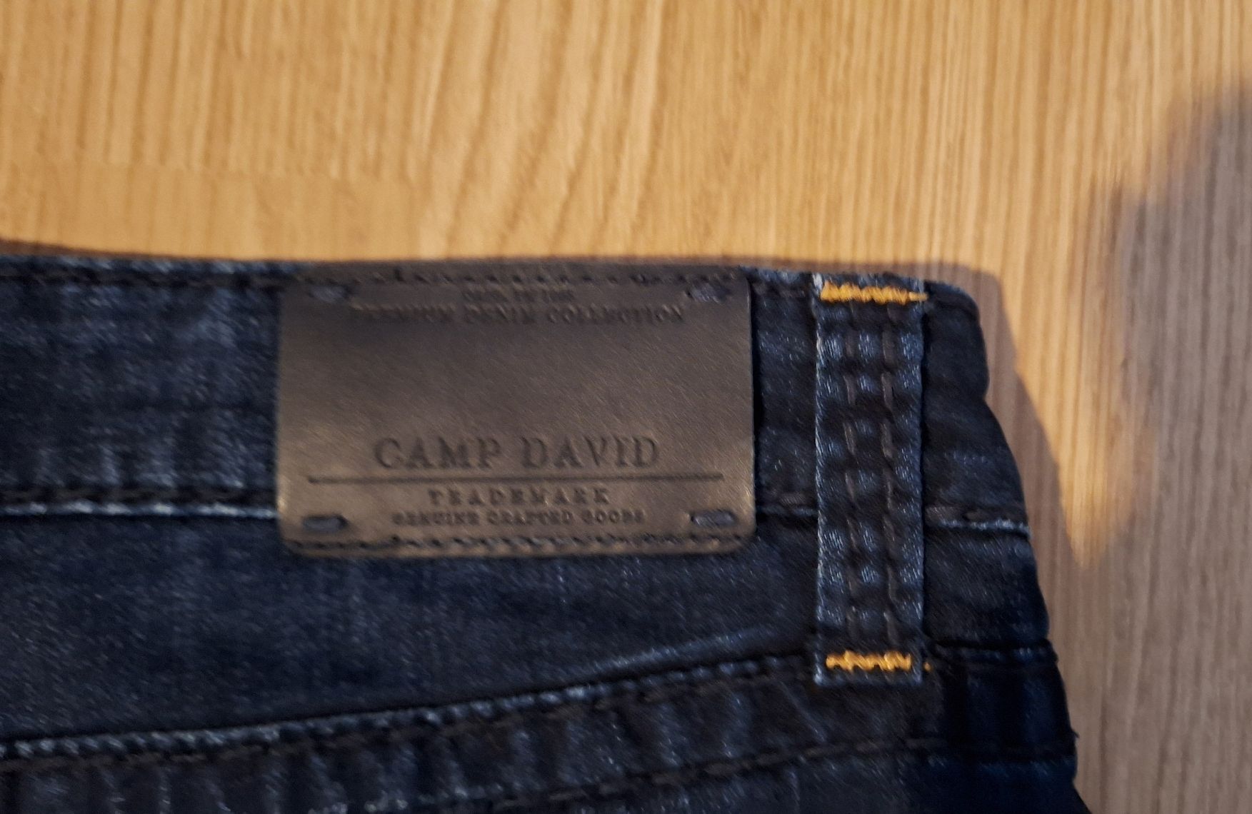 Camp David Jeans: Dunkelblaue Camp David Jeans Gr. 31/34 – Gebraucht aus Lützelflüh-Goldb von bli_f2v9 5