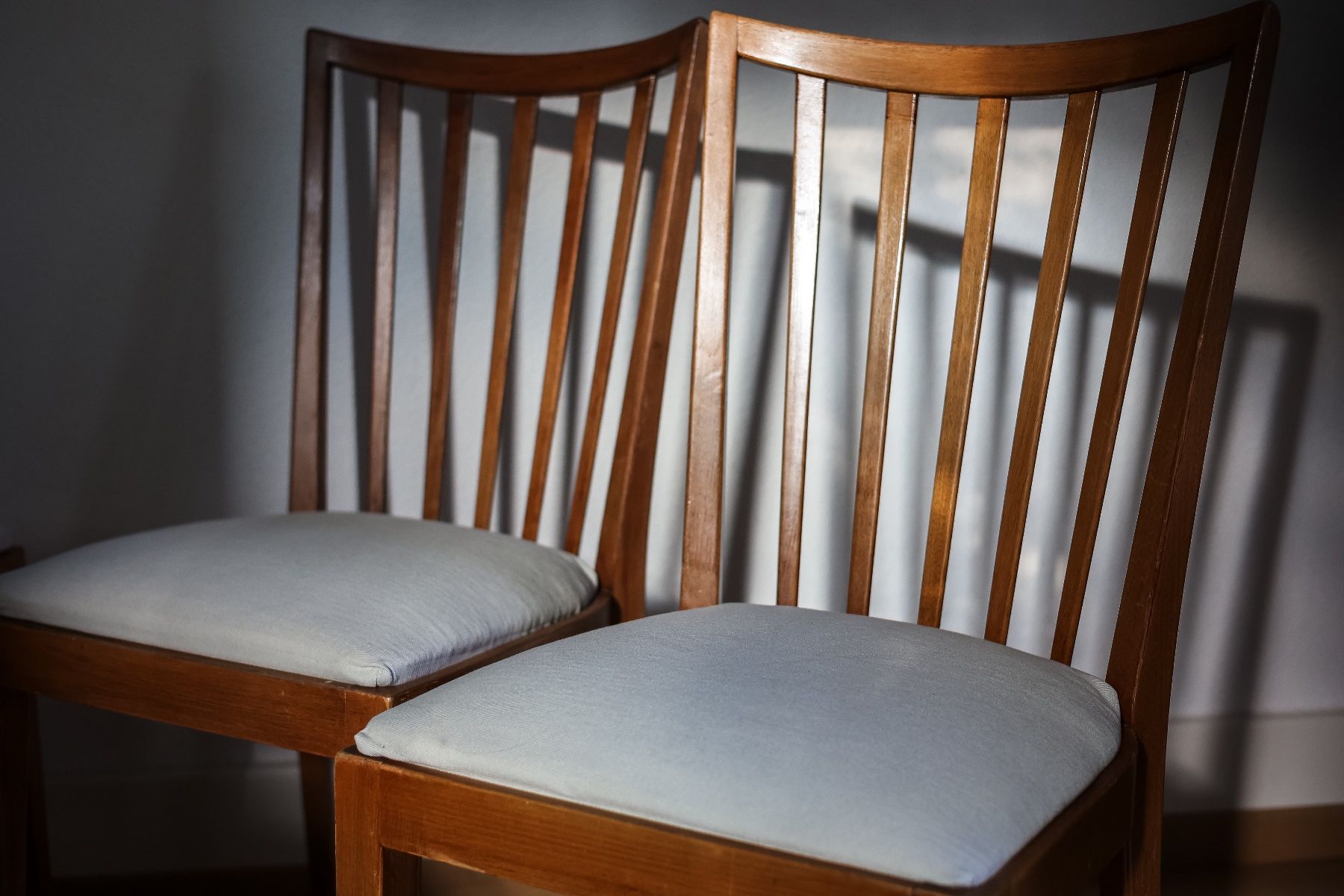 Stühle: 4 restaurierte Vintage-Stühle – Gebraucht aus Bern von QualitySecondHand 4