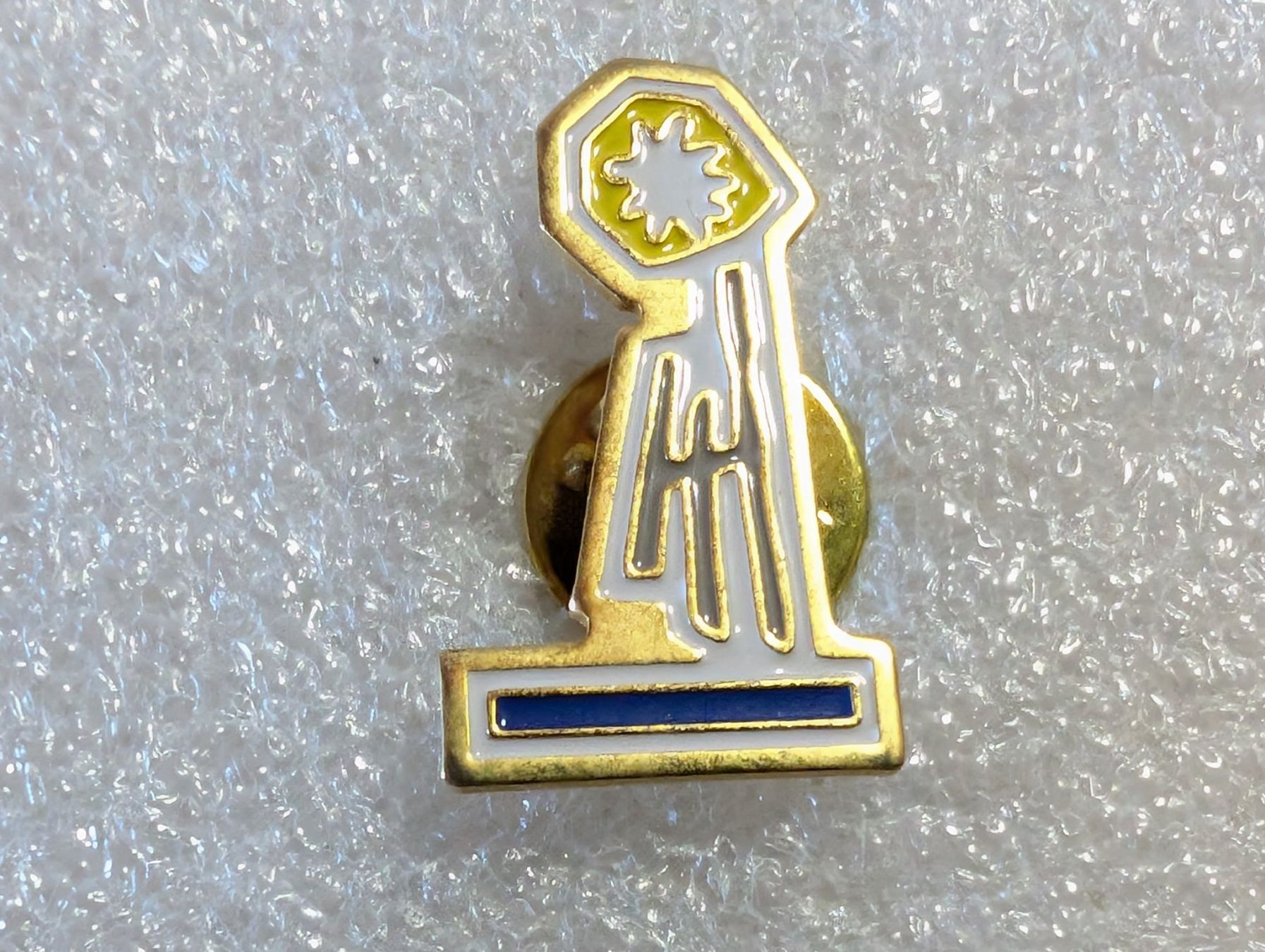 Placchette & Badge: Ansteckpin 292: – Usato da Oppligen venduto da Pin-Fall-Shop