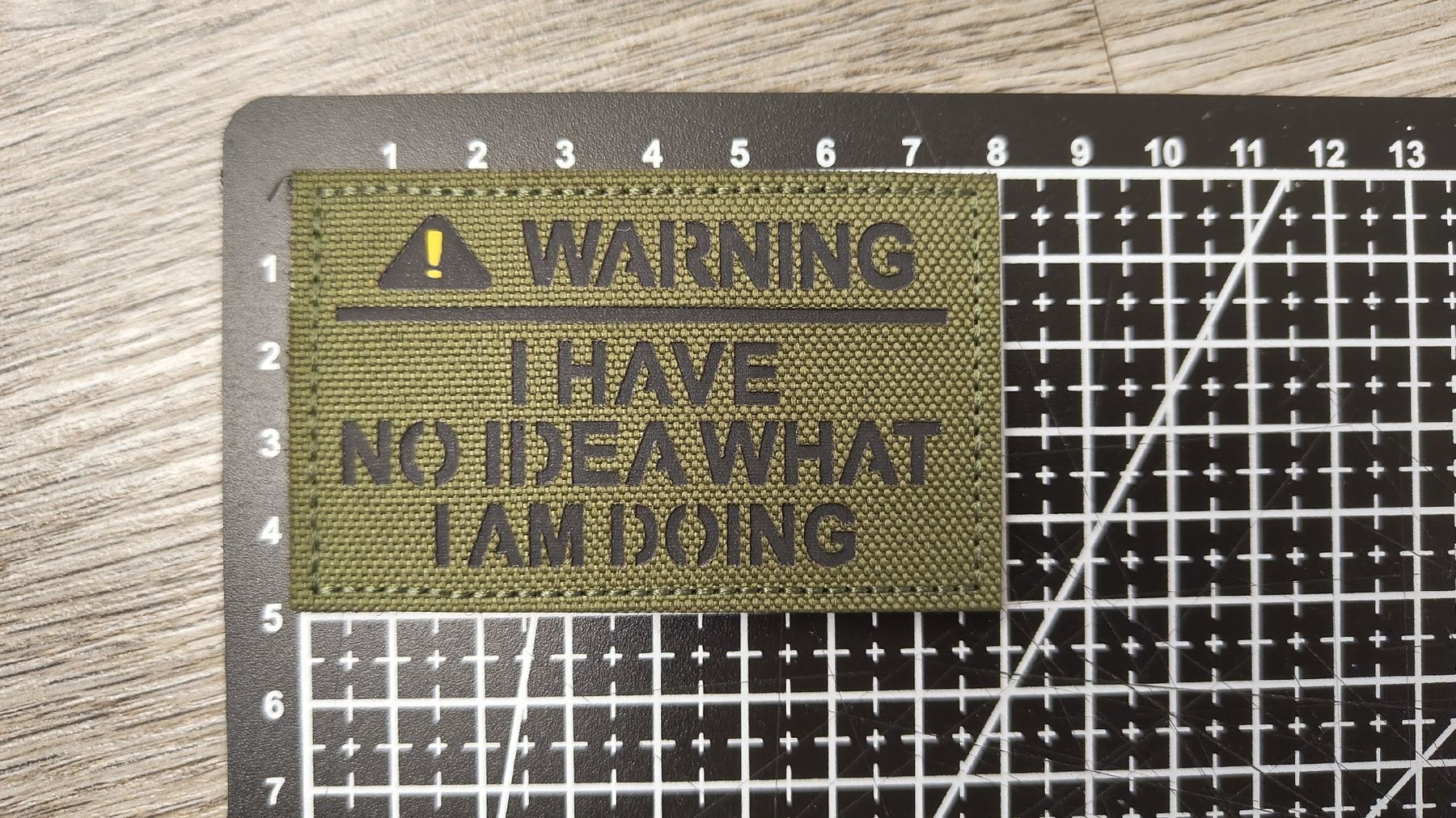 Placchette & Badge: Patch Badge Warning I have no idea 50x80mm Oliv – Nuovo (secondo la descrizione) da Effretikon venduto da easyjones