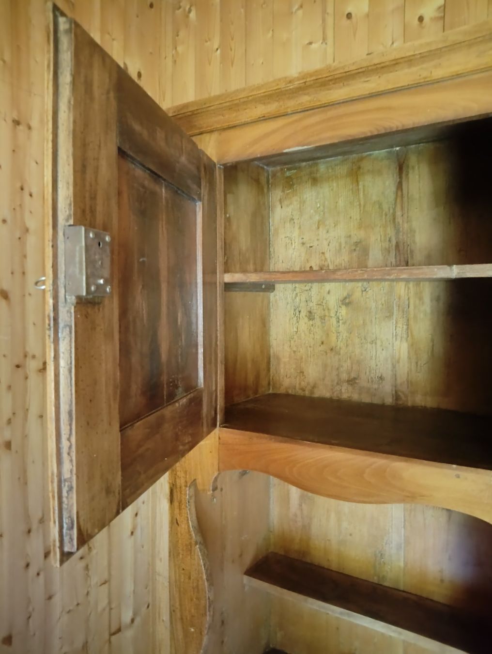 Armadi: Original Biedermeier Schrank - restauriert – Usato da Lumino venduto da Happy4Happy 7