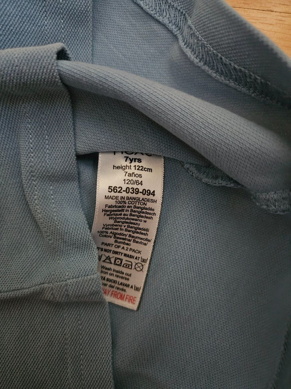 Camicette, T-shirt & Top: 2 Poloshirts Mädchen 122 – Usato da Hünenberg venduto da lexli06 1