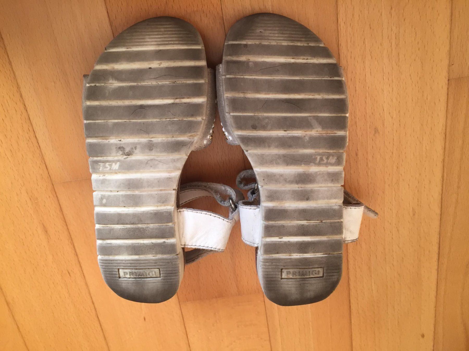 Scarpe per ragazze: Sandalen Primigi – Usato da Muttenz venduto da Juvenile33 2