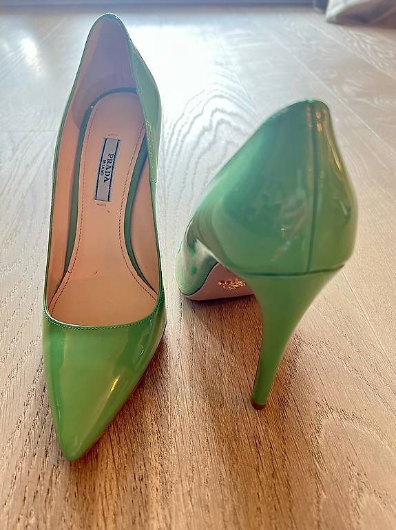 Damenschuhe: Prada Pumps Grün, Grösse 37 – Gebraucht aus Rorschach von Iuliana03 1