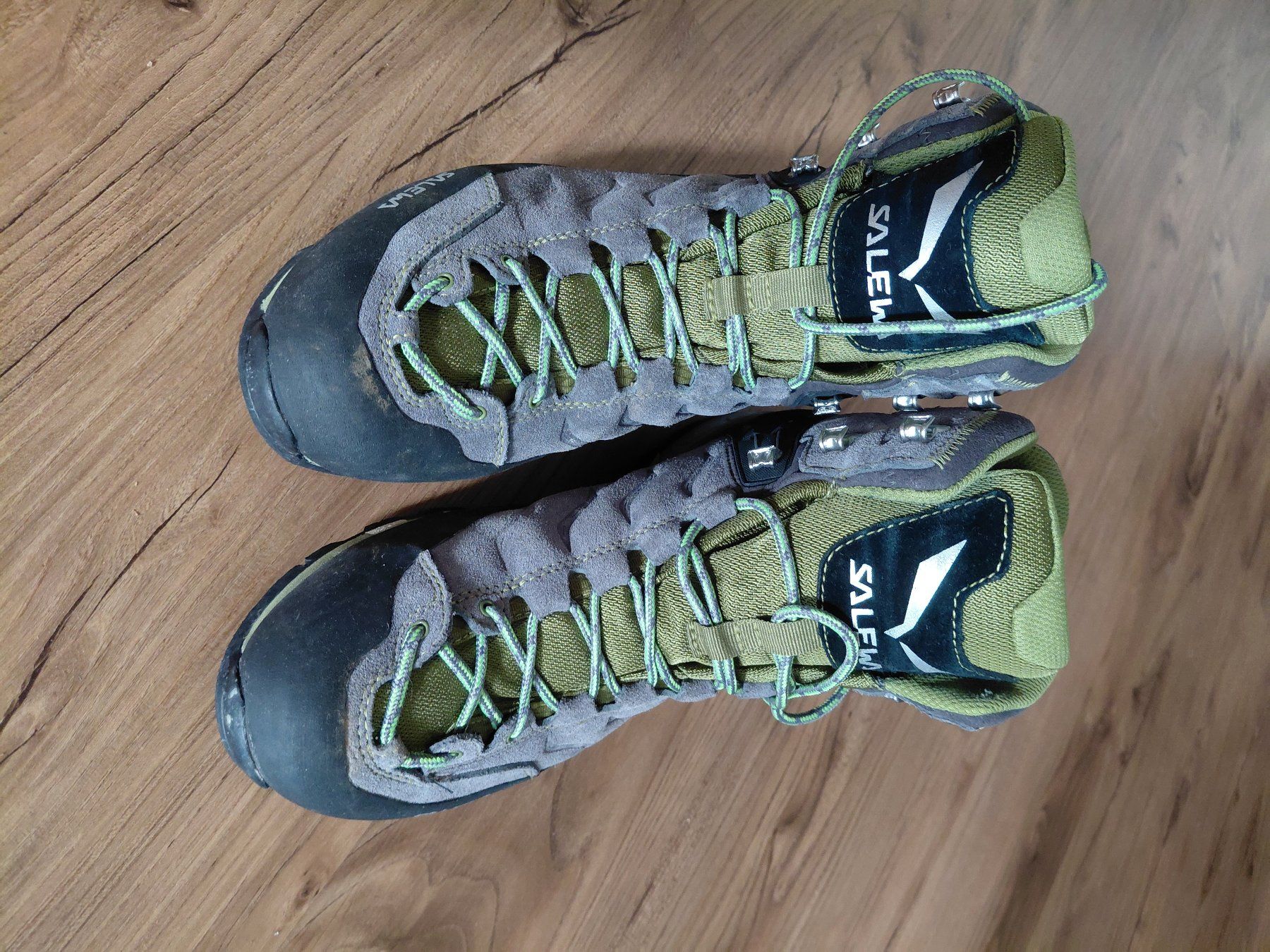 Salewa Scarpe da uomo: Salewa Trainer Mid GTX 42 – Nuovo (secondo la descrizione) da Zürich venduto da Amanzana