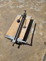 Fliesenschneider - Zum Zuschneiden von Wand- und Bodenfli...
