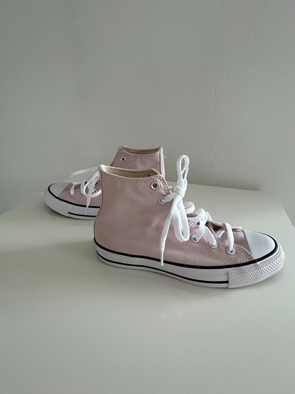 Converse Damenschuhe: Converse Sneaker – Neu (gemäss Beschreibung) aus Biel-Benken BL von ser_z25x 3