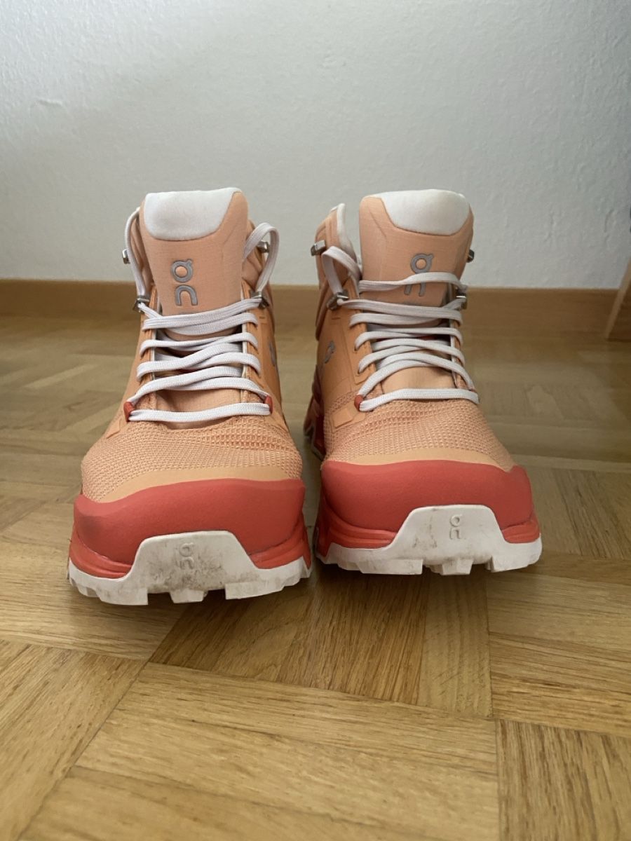 On Scarpe da donna: On Cloudrock 2 Waterproof Hiking Boots EU 41 – Nuovo (secondo la descrizione) da Urdorf venduto da anna_de 4
