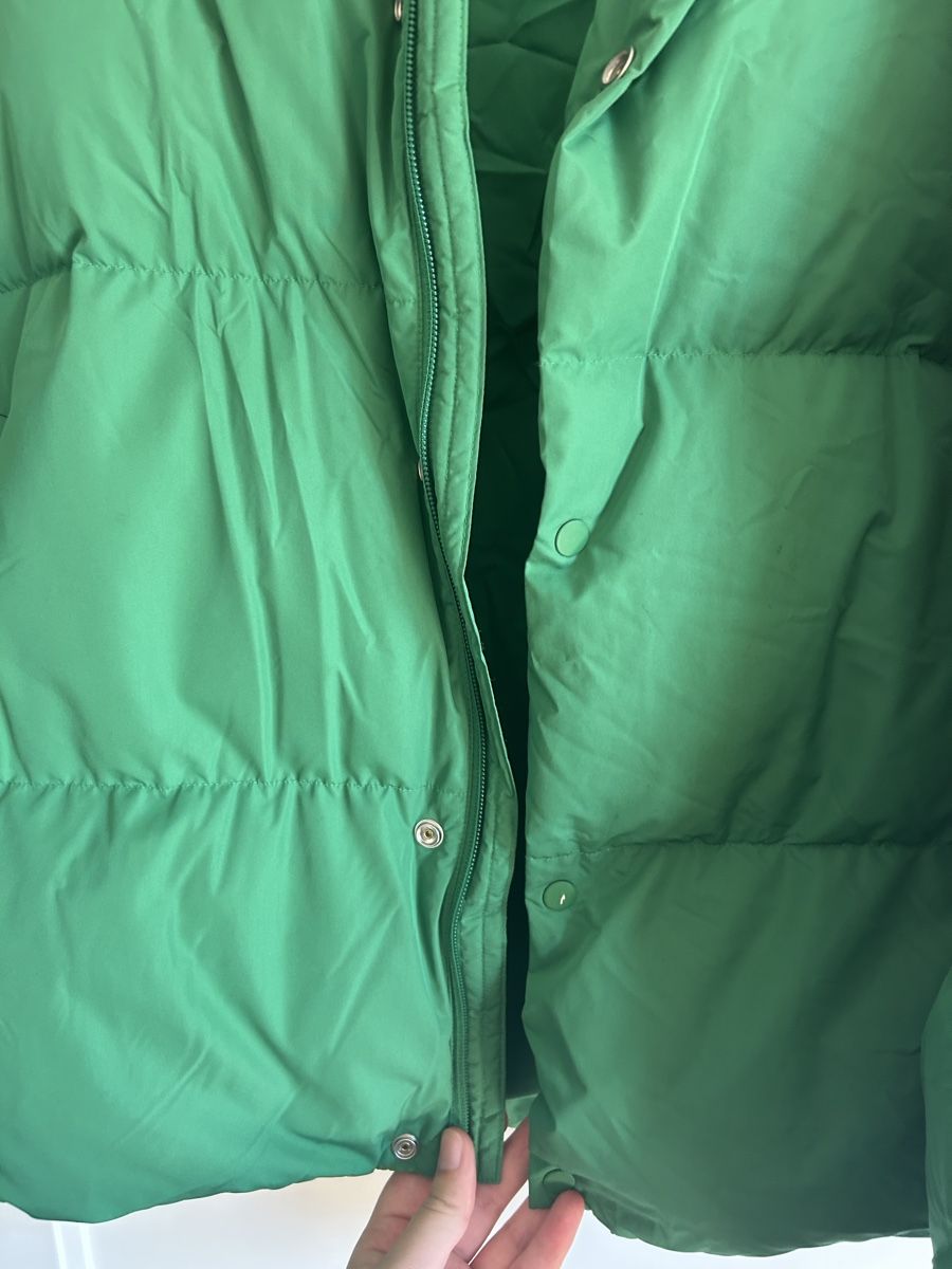 Cos Jacken: Pufferjacket grün COS – Gebraucht aus Landschlacht von cotton97 1