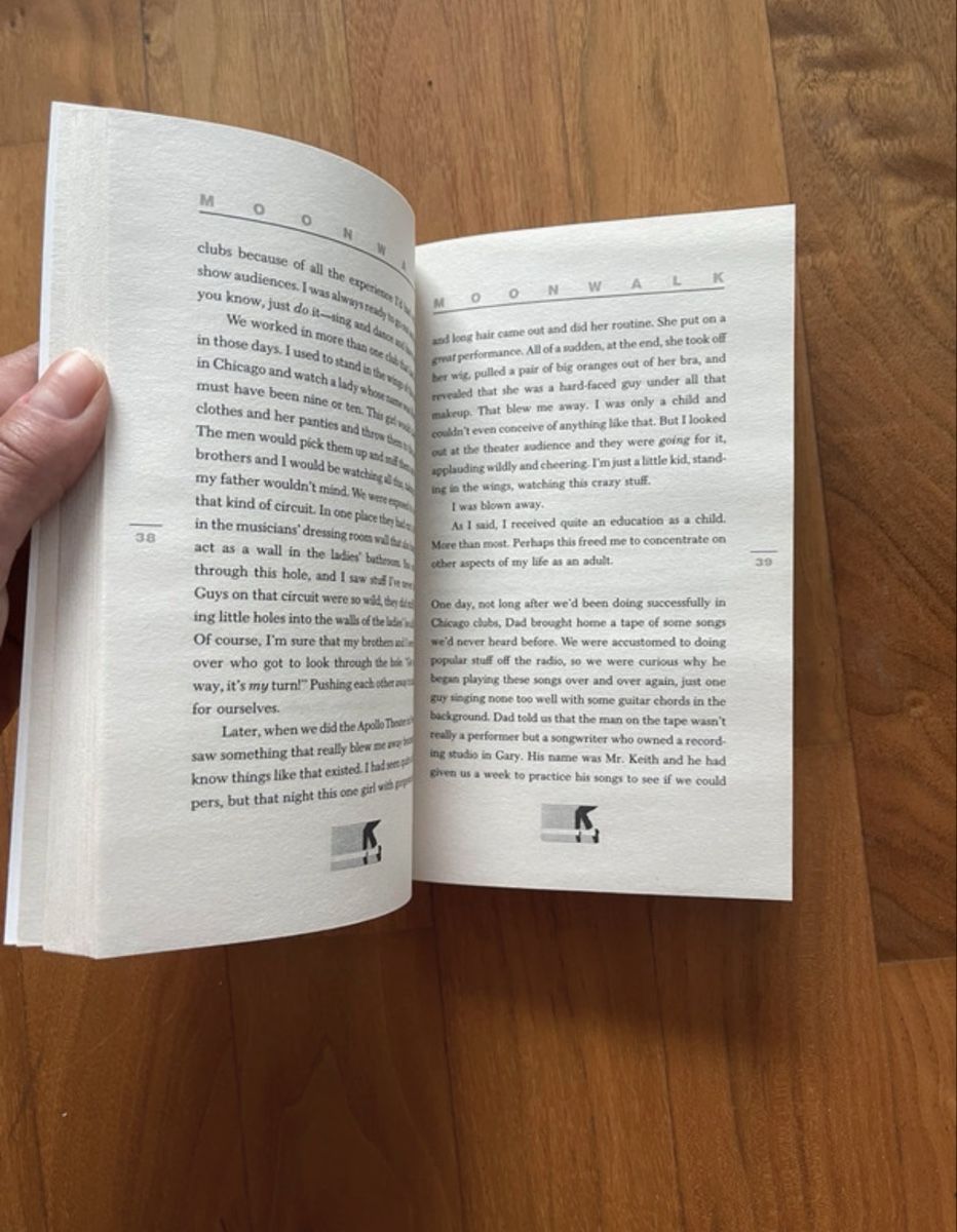 Bücher: Michael Jackson Buch Moonwalk Biografie – Gebraucht aus Zürich von latina_pocahontas 4