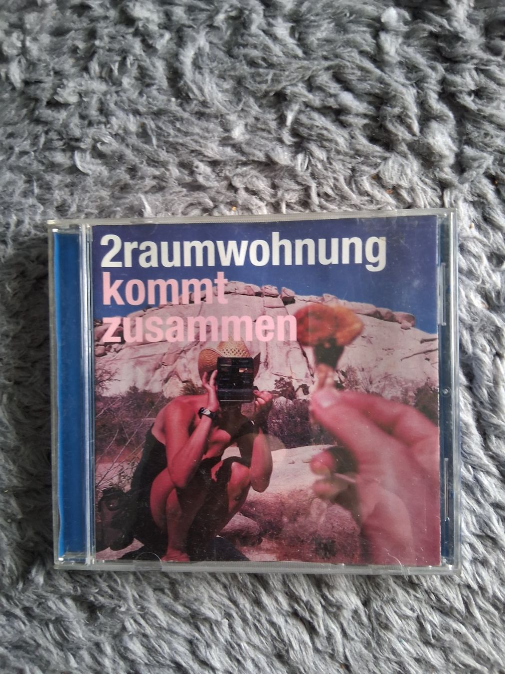 CD: 2 RAUMWOHNUNG    KOMMT ZUSAMMEN   CD – Usato da Wetzikon ZH venduto da Ramones01