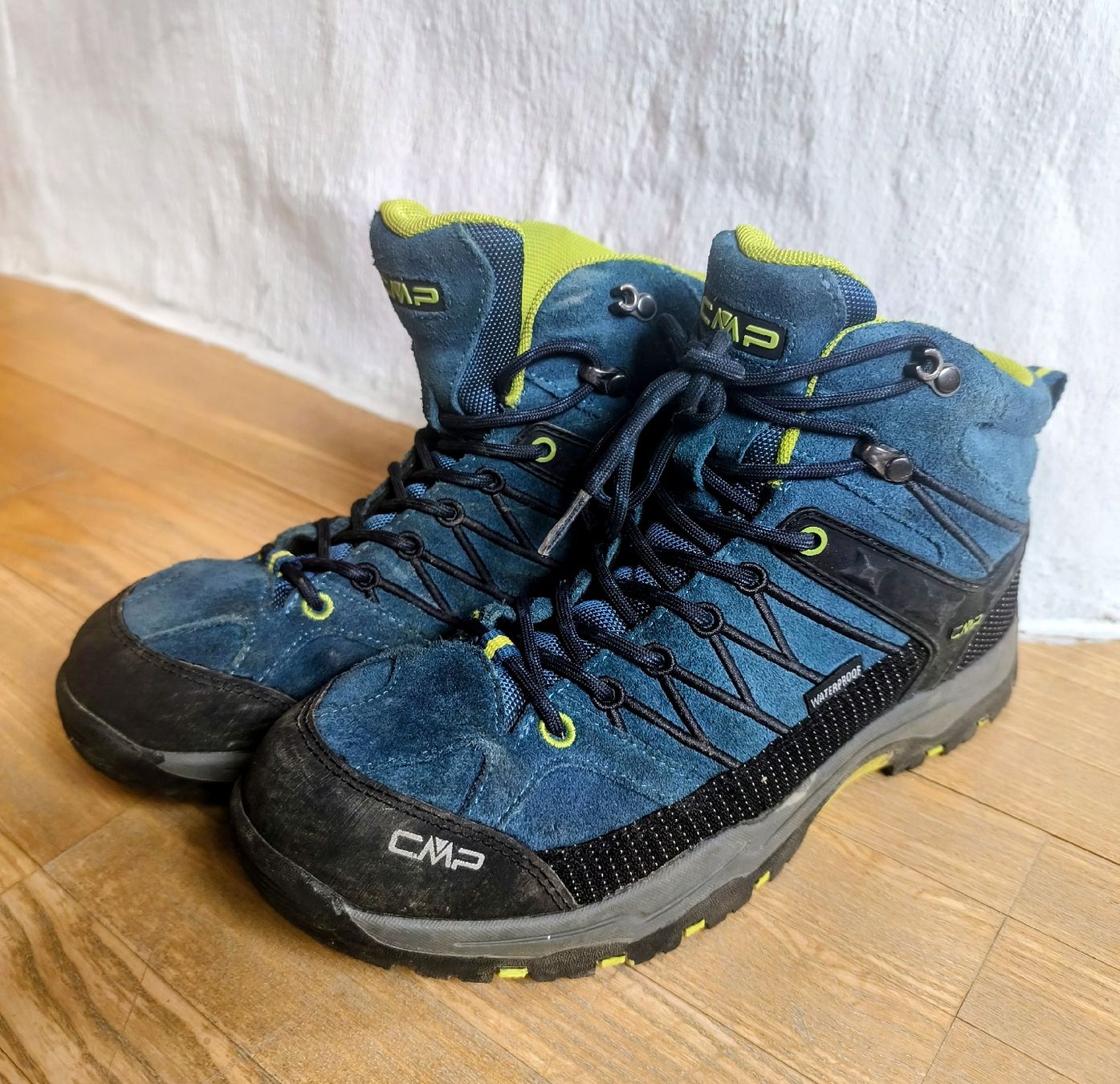 CMP Herrenschuhe: Wanderschuhe Kinder Gr. 40 CMP – Gebraucht aus messen von Loo21
