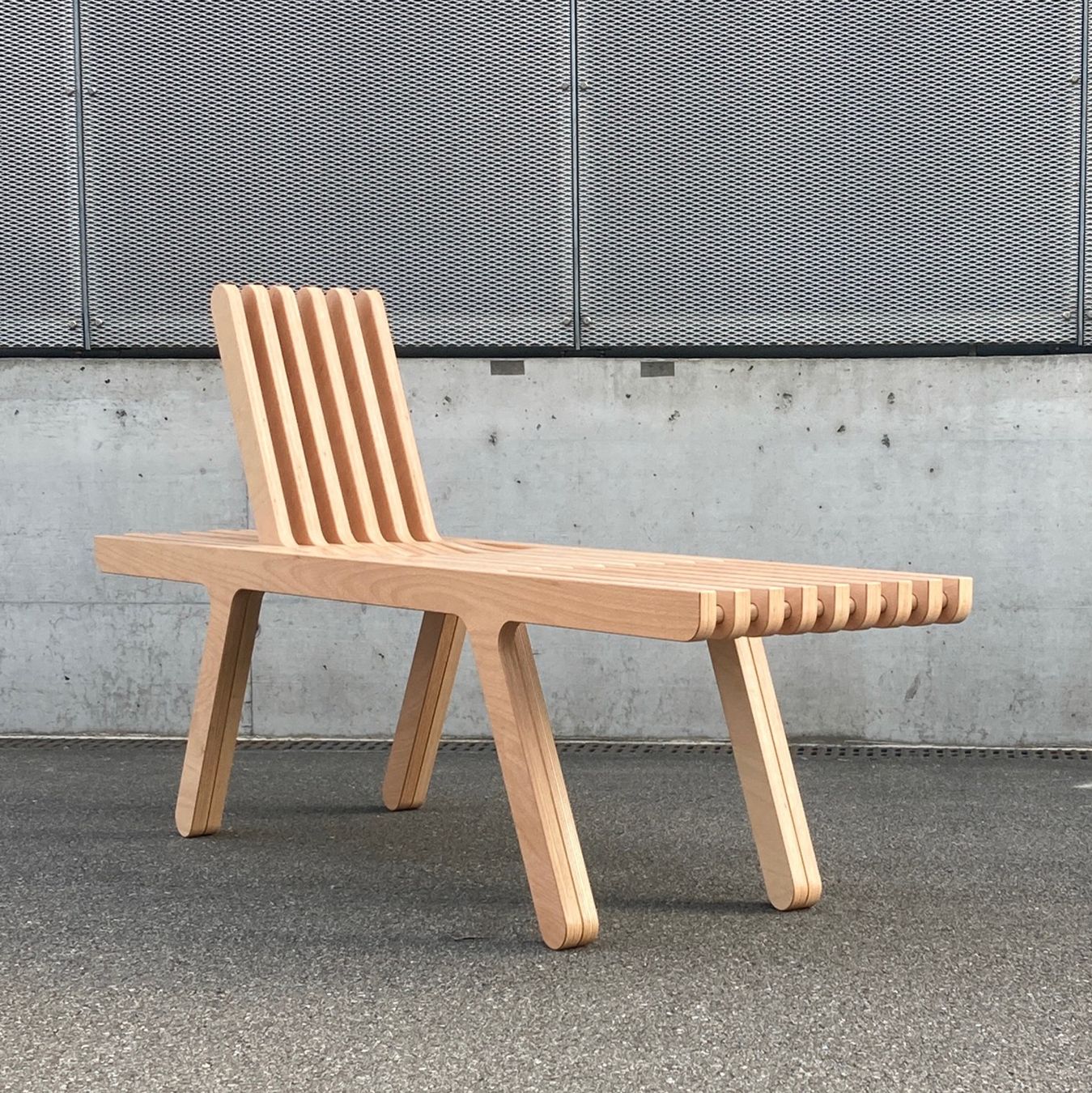 Panchine: Designerbank aus Buche – Nuovo e nell'imballaggio originale da Zürich venduto da men_866d 2