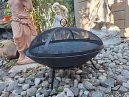 Feuerschale 56 cm 3 mm stärke🤩mit einem  Untergestell+Grill