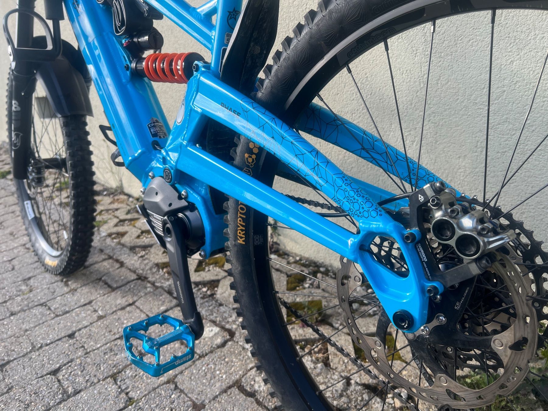 Shimano Biciclette: Orange Phase Pro 2023 – Usato da Mézières VD venduto da pourkwapa7 4