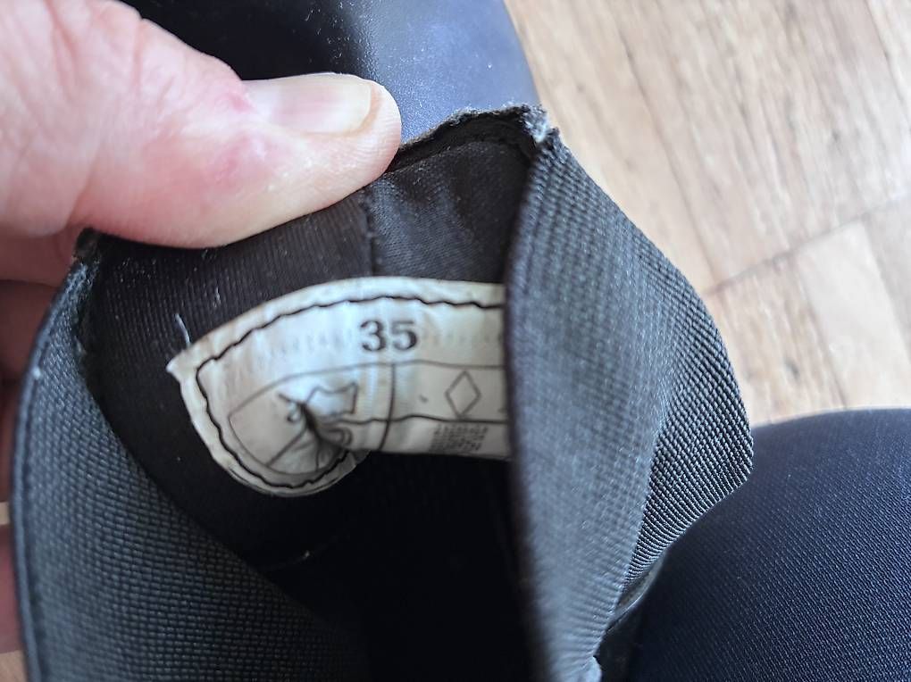 Stinchiere & Fasciature: Reithelm, Gamaschen und Reit-Stiefeletten – Usato da Uster venduto da Fluma 4