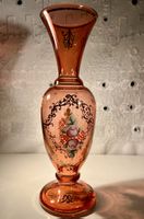 Vase ancien en verre de Bohême peinte à la main émaillée