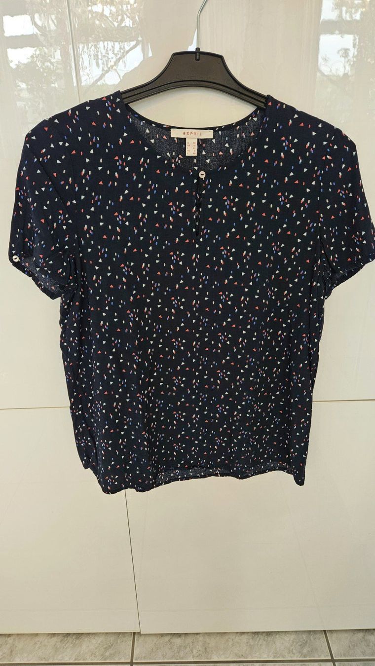 Esprit Camicette: Hübsche Bluse mit Muster Gr. 38, Top Zustand Esprit Blau – Usato da Gossau ZH venduto da fashiontwo