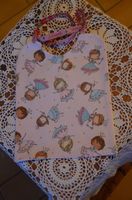 BABY LATZLI - BABY BAVETTE - NEU - HANDARBEIT