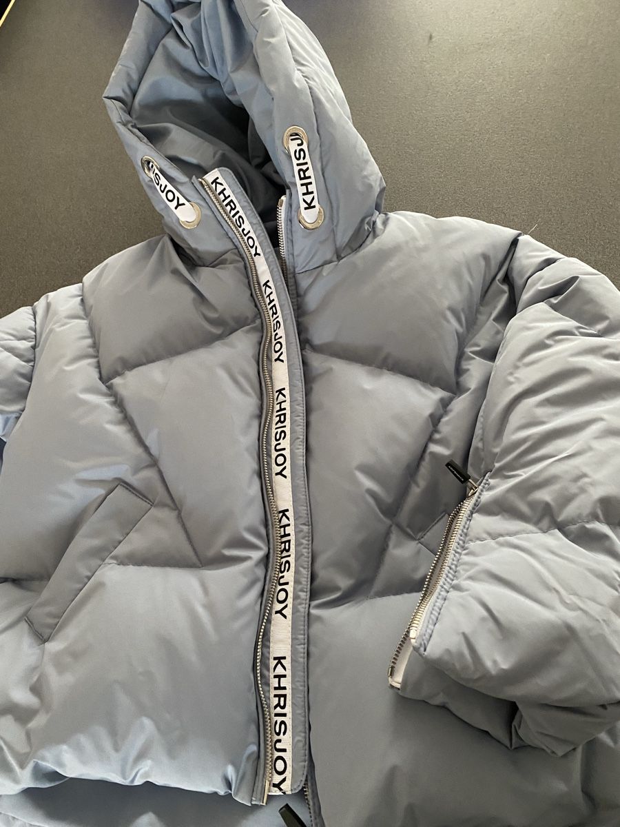 Vestes & Manteaux: Daunen Jacke von Khrisjoy – Neuf (Voir description) à Basel par Petersgraben49- 7
