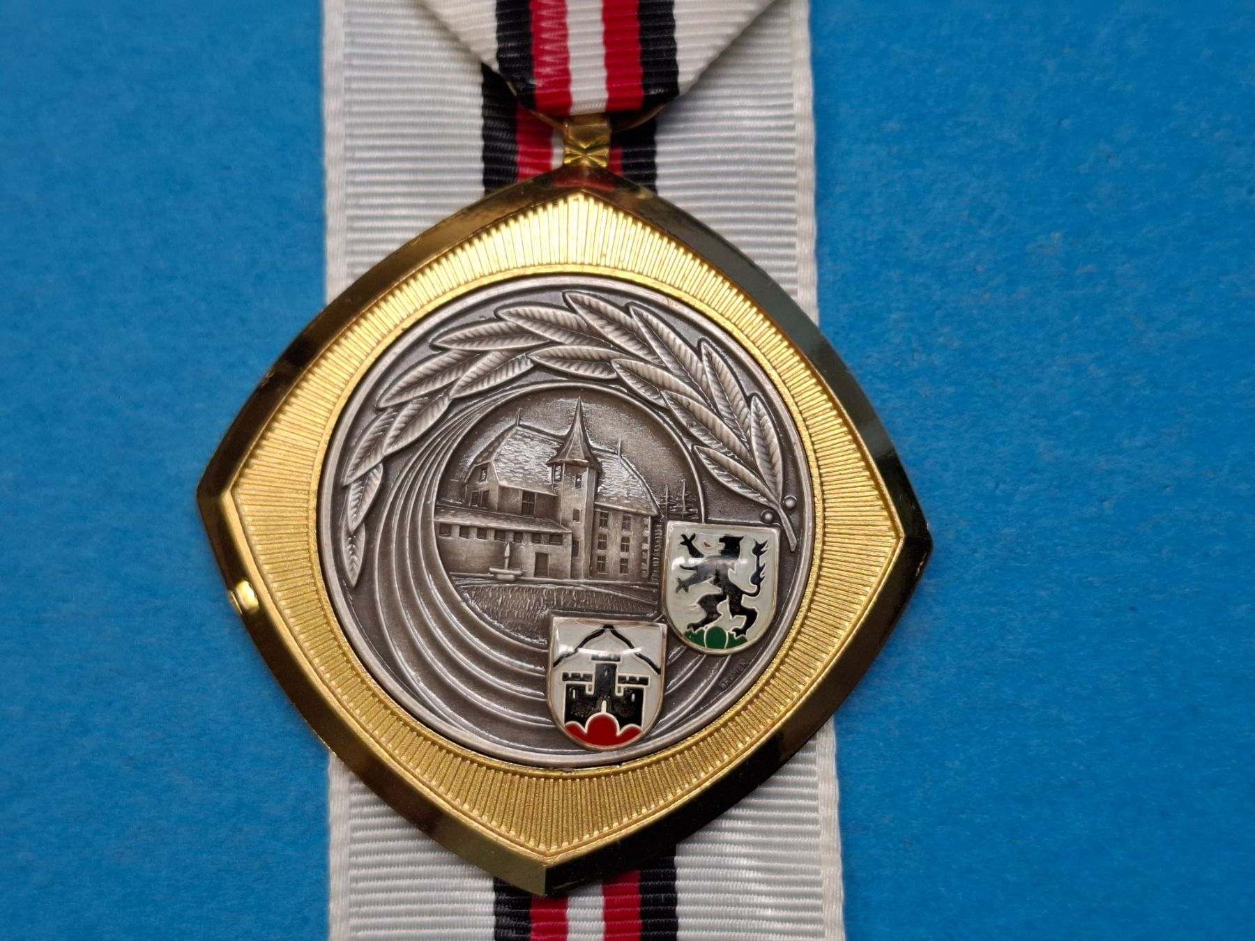 Medaglie: Meisterschaft MSGM 25 M (R435) – Usato da Schwanden GL venduto da Suvorov