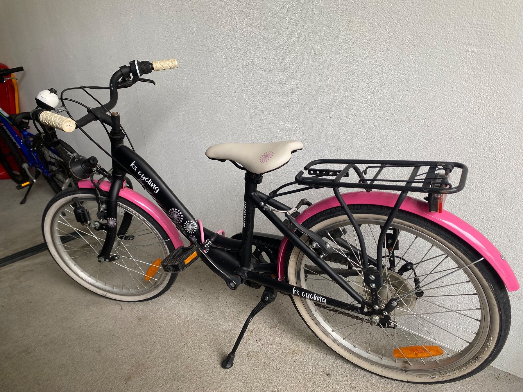 Biciclette: Fahrrad Mädchen – Usato da Vorderthal venduto da and_6d8w 1