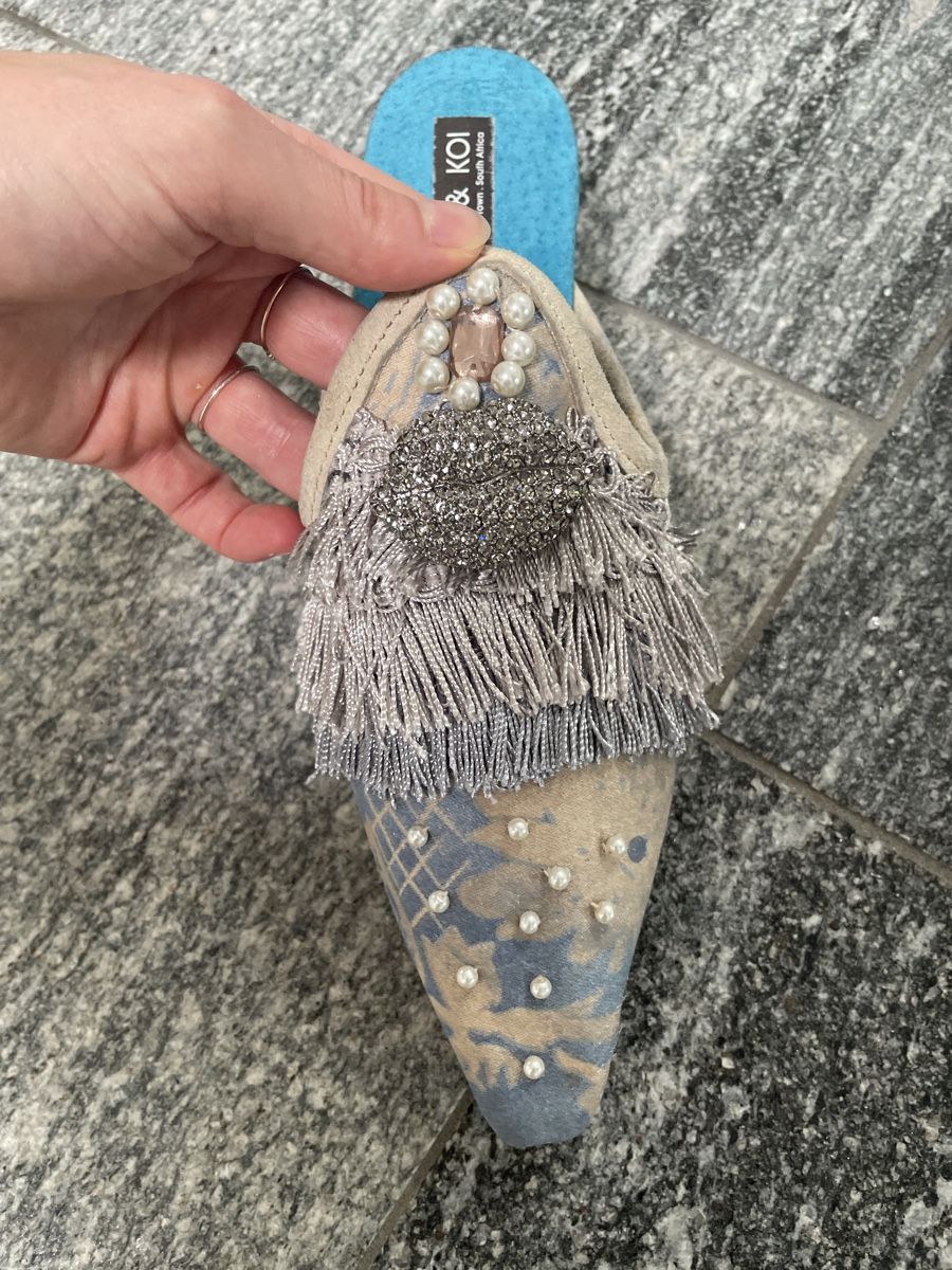 Scarpe da donna: Einzigartige Slippers Hand Made - 37 – Nuovo (secondo la descrizione) da Sementina venduto da NinaDel 1