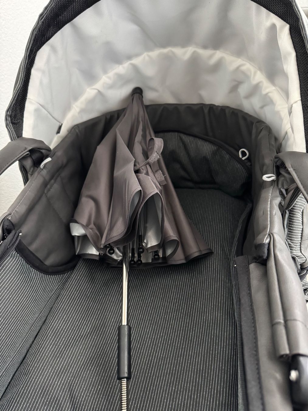 Gesslein Carrozzine: Kinderwagen Gesslein – Usato da Wolfwil venduto da Meilaenderli 7