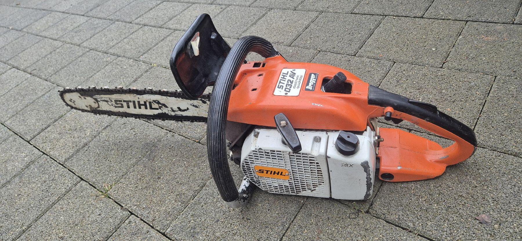 Stihl Sägen: STIHL 032AV – Gebraucht aus Grenchen von Hzpro