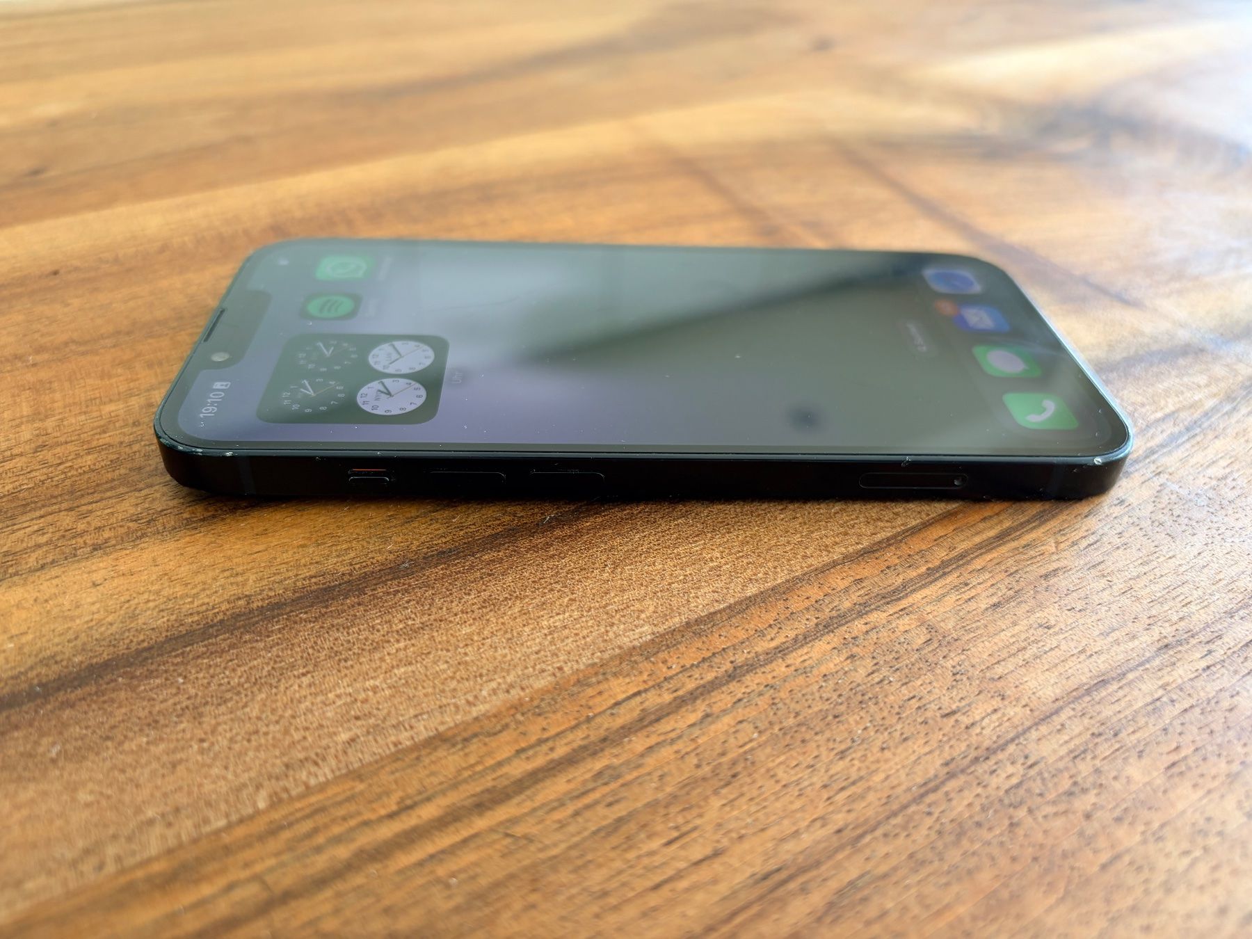 Apple Telefoni cellulari / Smartphones: iPhone 13 / 256 GB – Usato da Basel venduto da mrjl 4