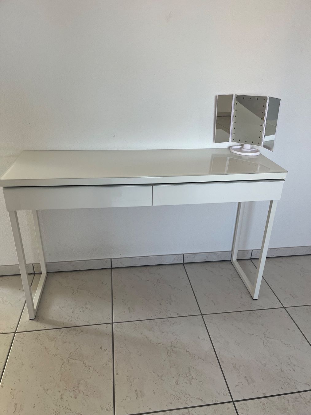 Tavoli da trucco: Schminktische – Usato da rothrist venduto da poker10