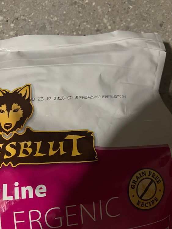 WOLFSBLUT Adult VetLine Hypoallergenic, Pferd 12 kgNP:104CHF (Neu und  originalverpackt) in Hochdorf fr CHF 52  mit Lieferung auf Ricardo kaufen
